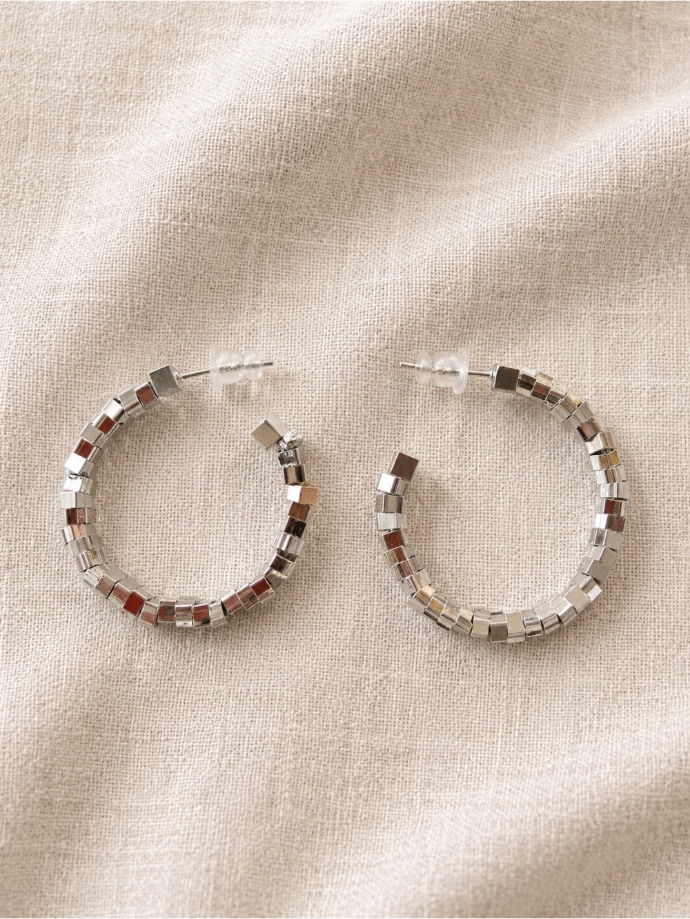 🇨🇦Canada Blowout! Silver Beaded Hoop Earrings - Modern Cube Design